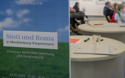 Eindrücke vom Fachtag „Spurensuche – Sinti und Roma in Mecklenburg-Vorpommern“ in Waren (Müritz)