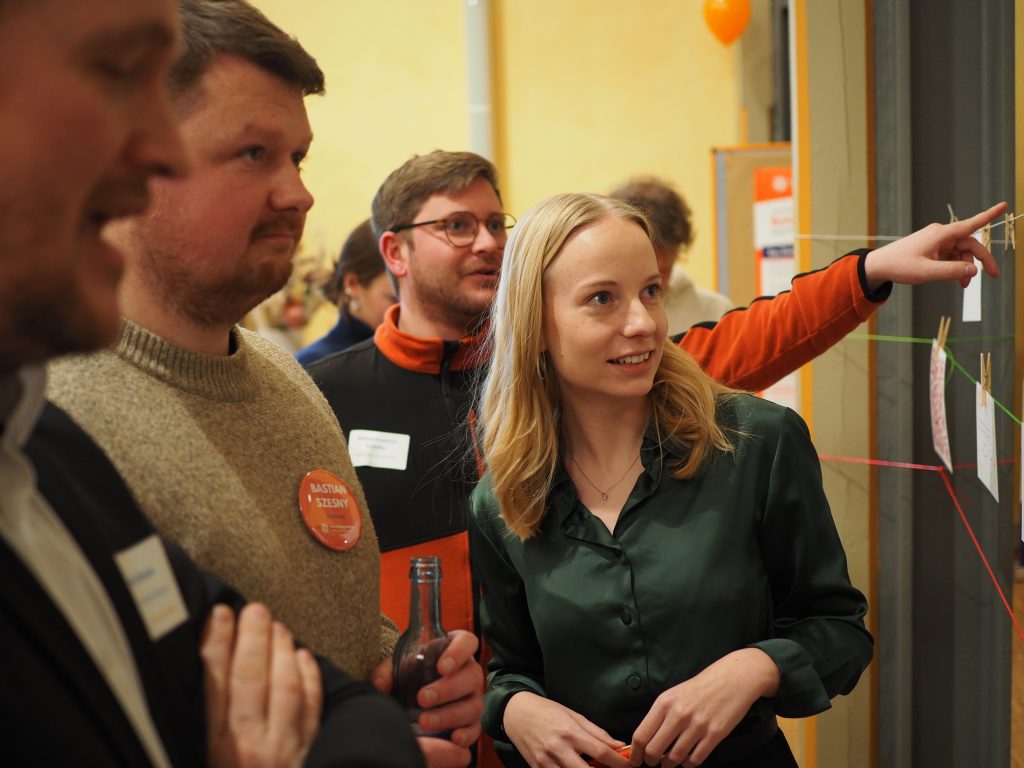 Menschen unterhalten sich