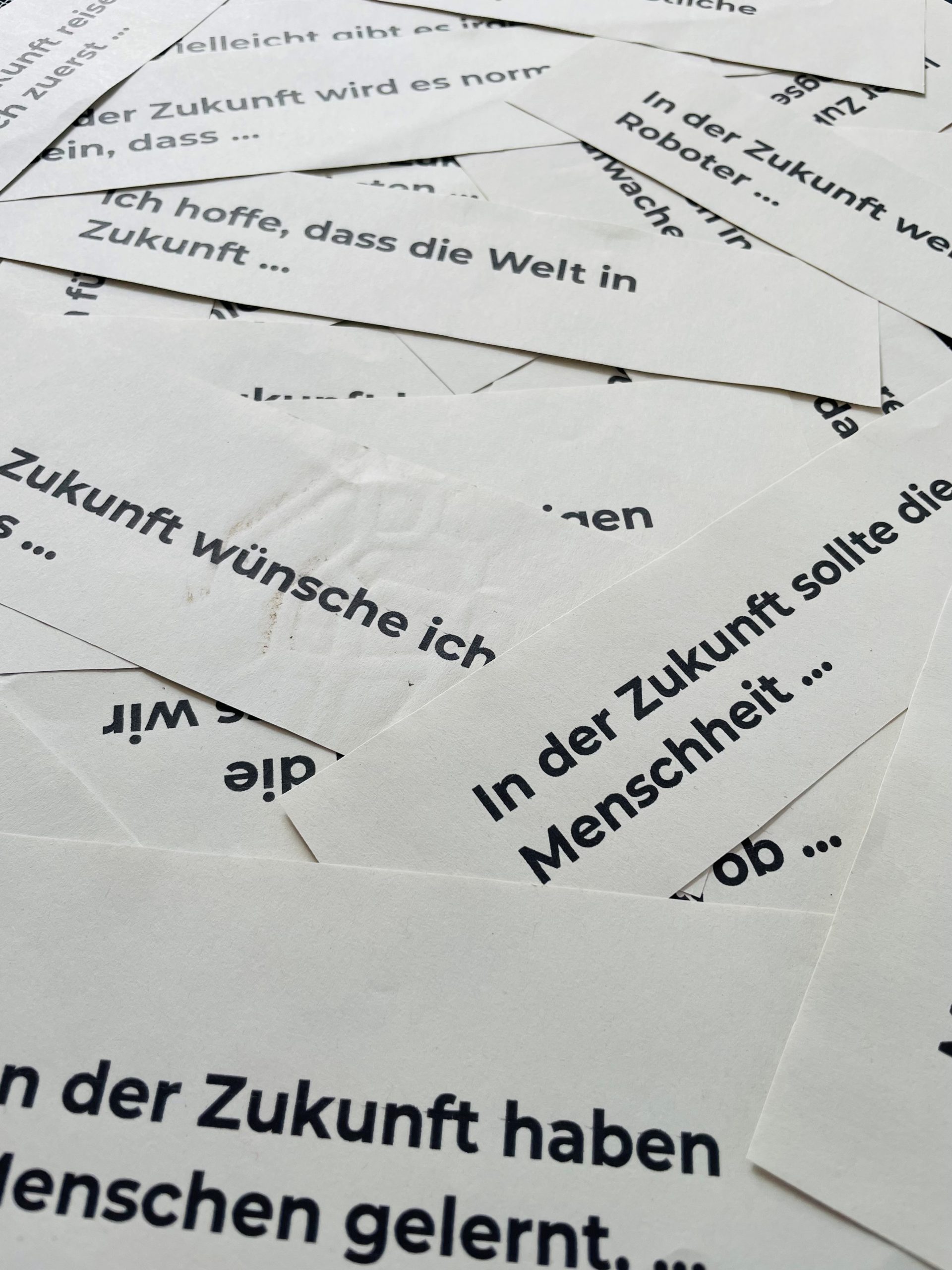 Zettel mit Satzanfängen