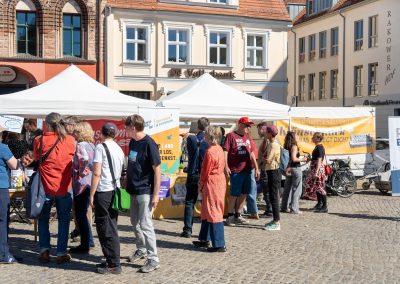 Gemeinsam für die Demokratie: Das Kulturfest am 1. Mai in Greifswald
