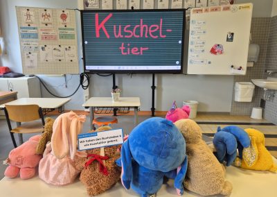 „Dein Kuscheltier checkt die Schule aus!“