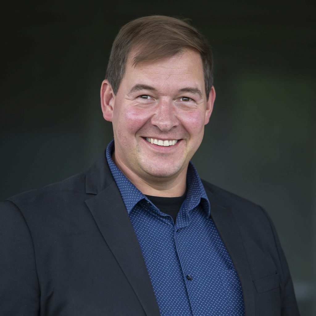 Dr. Michael Retzar